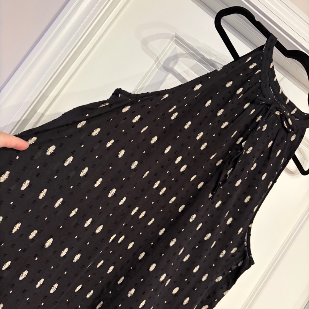 Lane Bryant Black and White Sleeveless Blouse - Picture 2 of 3